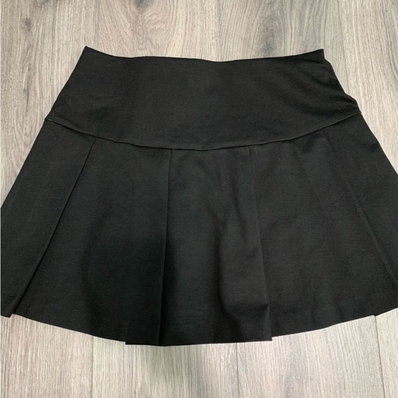 BCBGENERATION Mini Skirt - Picture 4 of 7